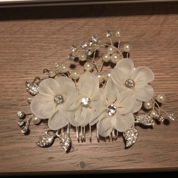 Hair Comb - Picture 2 of 3